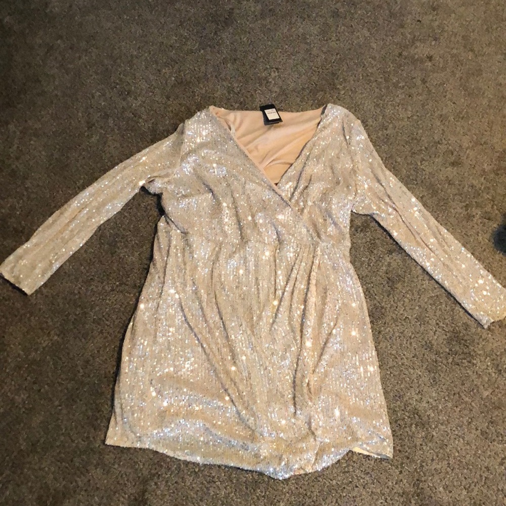 Sequence plus size dress